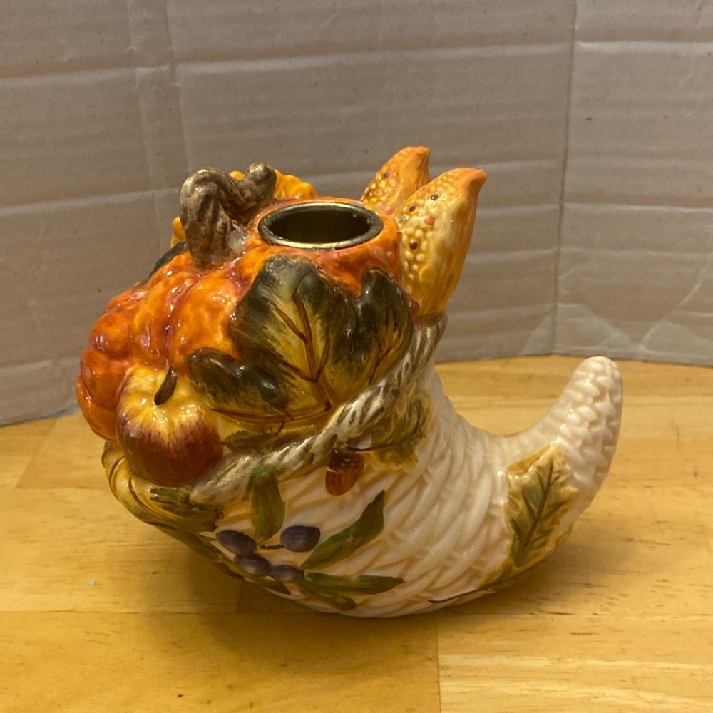 Vintage Cornucopia candle stick holder. Bella Casa by Ganz. About 4 in tall.